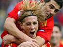 Fernando Torres (vorne) und Cesc Fabregas wollen auch bei der WM wieder ins Finale.