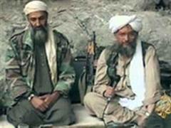 Osama Bin Laden (l.) zusammen mit seinem Stellvertreter Eiman el Sawahiri. (Archiv)
