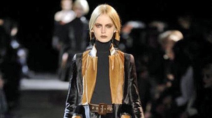 'Givenchy' präsentierte eine Herbst/Winter-Kollektion 2012, die auf Pferdeliebhaber zugeschnitten schien.