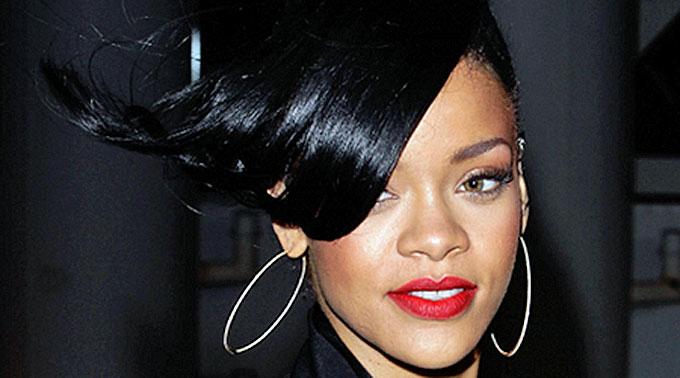 Rihanna präsentierte ihre neue Single 'Diamonds' im US-Radio. (Archivbild)